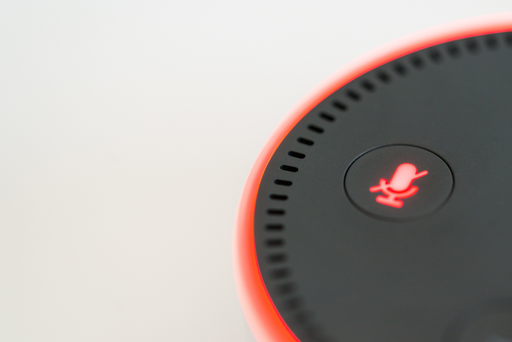 Alexa Reagiert Erst Beim Zweiten Mal Digitaler Sprachassistent: Alexa reagiert auch ungefragt