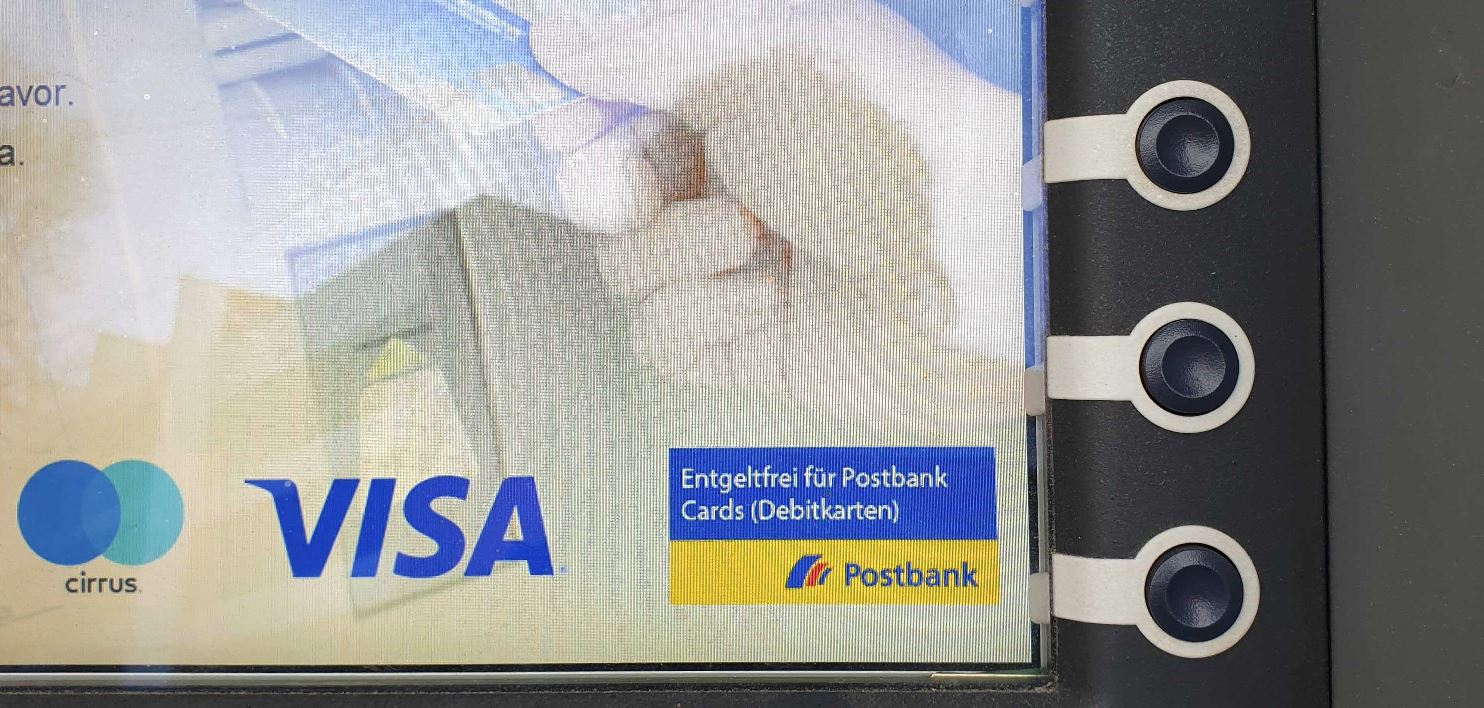 Teure Uberraschung Bei Neuen Geldautomaten Mit Postbank Aufkleber Verbraucherzentrale De