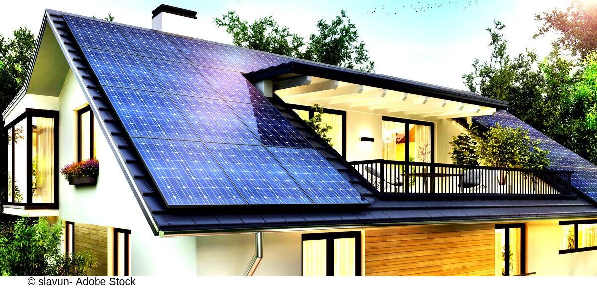 https://www.verbraucherzentrale.de/sites/default/files/social-media/Photovoltaik%20Solaranlage%20Haus%20Dach%20Adobe%20Stcok%20slavun%20268782123%20Social%20Media%20GemRed.jpg