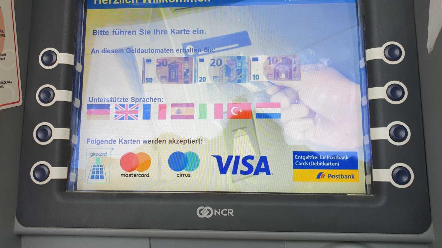 Teure Uberraschung Bei Neuen Geldautomaten Mit Postbank Aufkleber Verbraucherzentrale De