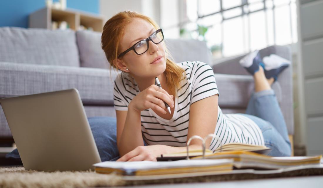 Diese Versicherungen Sind Zum Ende Der Schulzeit Wichtig Verbraucherzentrale De